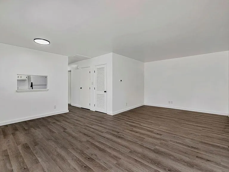 Call or text Direct for Showing

Apply at

Under Rental's

Enjoy the convenience of city living along with the charm of country living. The Post Office and Library, a host of restaurants and stores, all kinds of service
