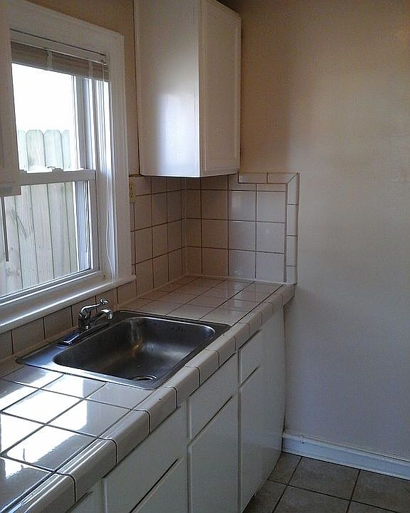 1st image of 9604 12th Bay St