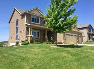 1931 Shannon Oaks Blvd NE, Rochester, MN 55906