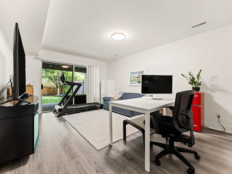 2990 Panorama Dr — Photo 26