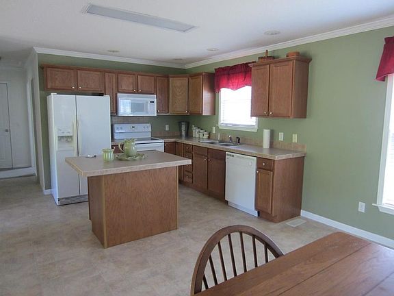 5th image of 193 Moncure Ln