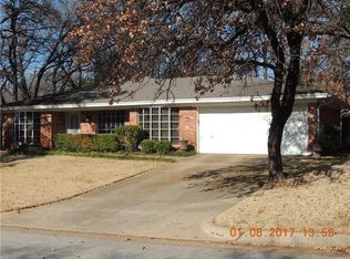 7517 Monterrey Dr, Fort Worth, TX 76112