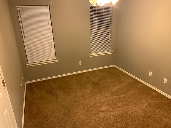 5th image of 1655 N Evening Shade Dr