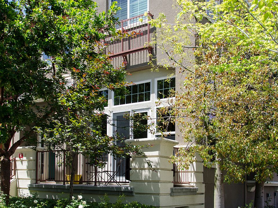 1st image of 4057 Crandall Cir