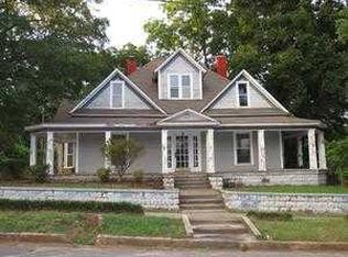 210 Lauderdale St NW, Russellville, AL 35653