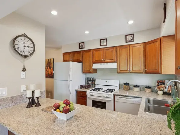 Sycamore Terrace Apartments