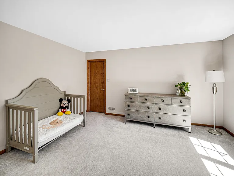 15538 Royal Glen Ct — Photo 12