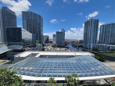 68 SE 6th St #1206, Miami, FL, 33130