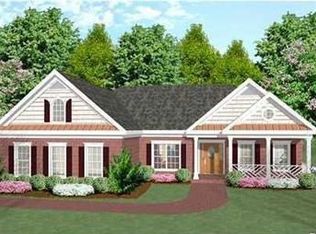 1521 Breezy Creek Dr, Evansville, IN 47720