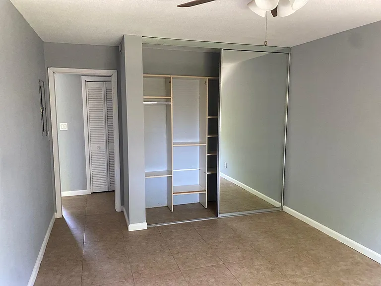 1150 E Sample Rd #105 — Photo 9