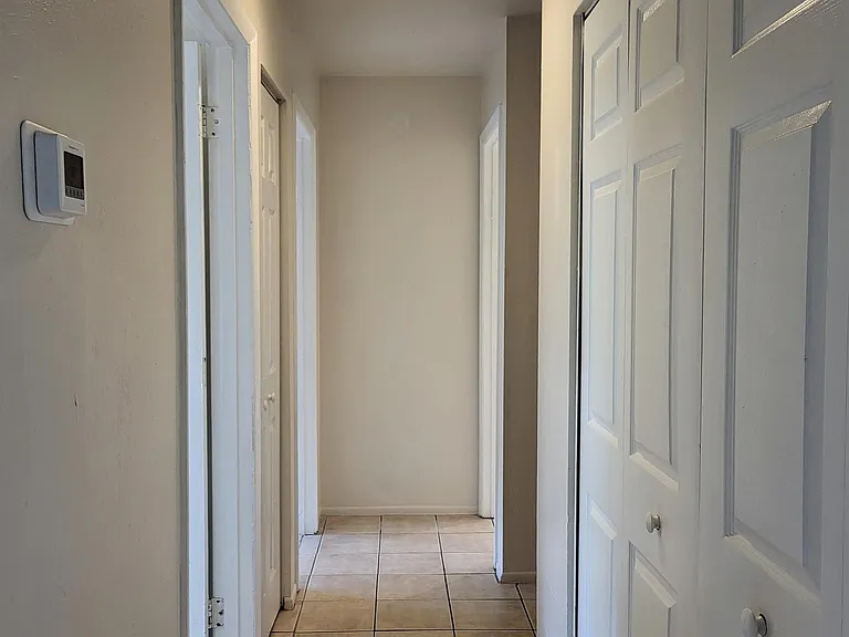 791 Cayuga Ave NE — Photo 10