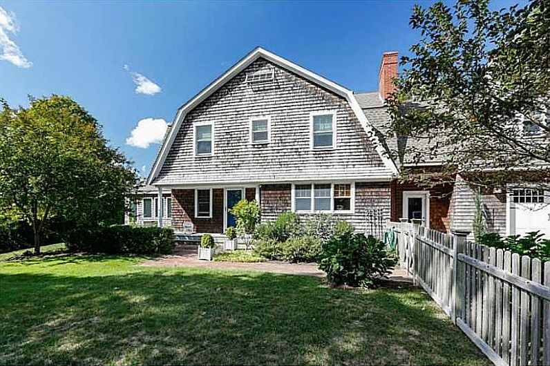 71 Coronado St, Jamestown, RI 02835 | Zillow