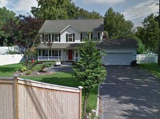 629 Larkfield Rd, East Northport, NY 11731