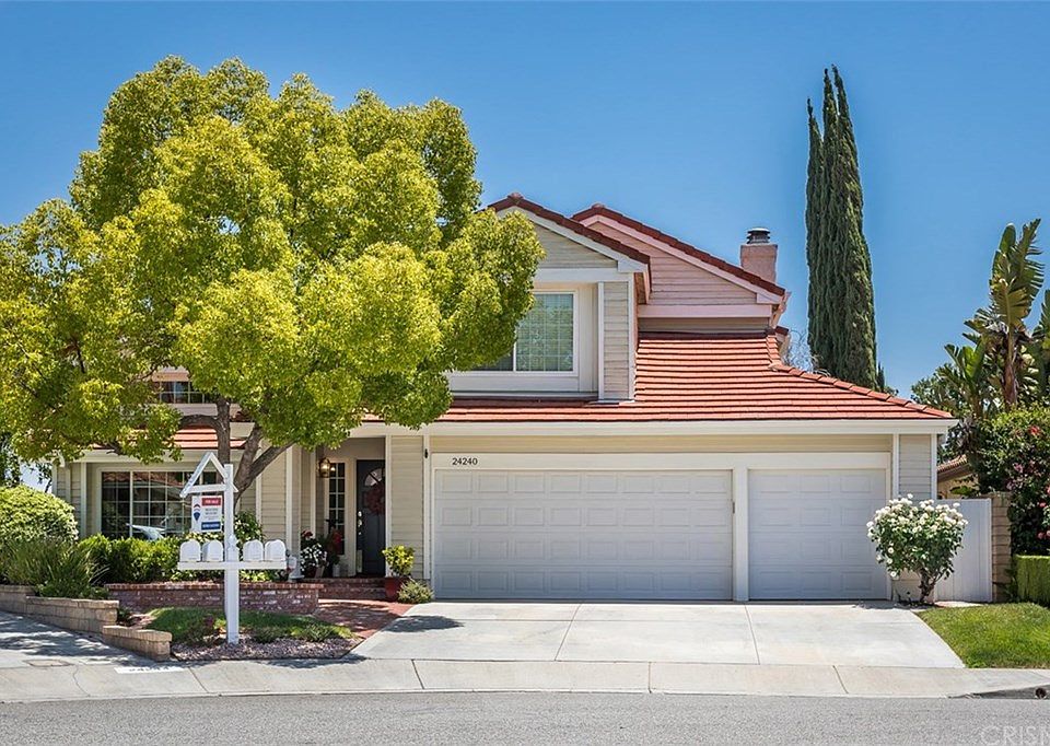 1st image of 24240 Bella Ct