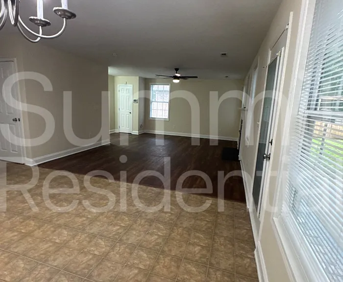 1210 Ot Wallace Blvd — Photo 7