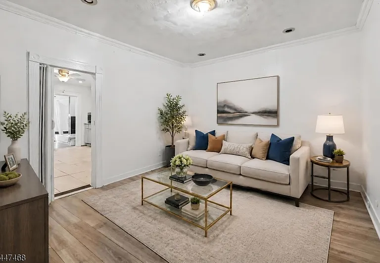 53 Jacob St — Photo 2