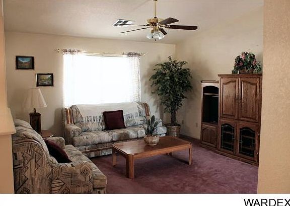 3rd image of 1064 Desert View Ln