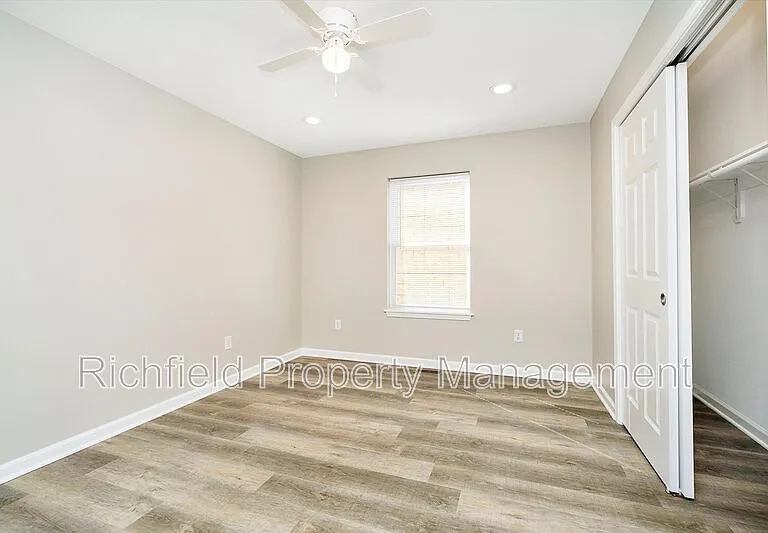 416 S Hamilton Ave #A — Photo 20