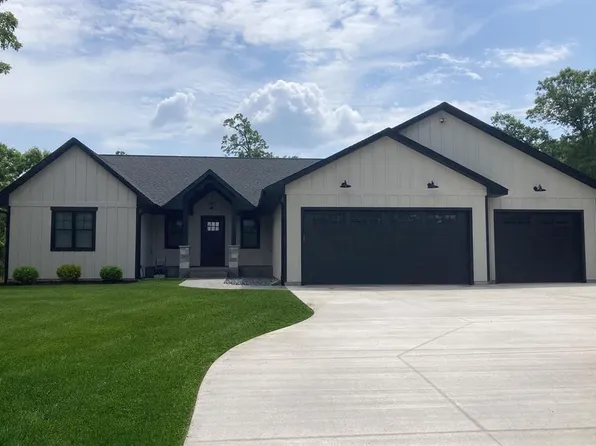 9217 24th Avenue, Eau Claire, WI 54703