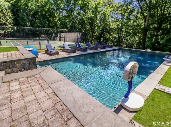 35 Woody Lane, Westport, CT 06880