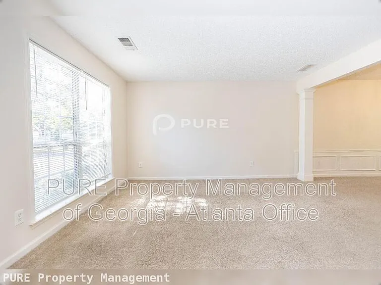 3468 Chastain Glen Ln NE — Photo 4