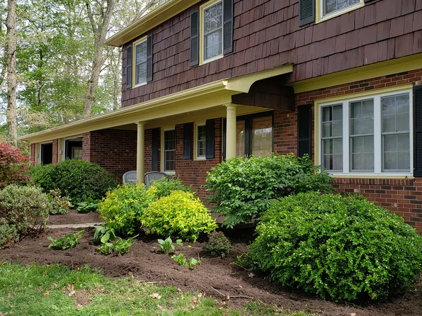 12836 Danville Pike, Laurel Fork, VA 24352