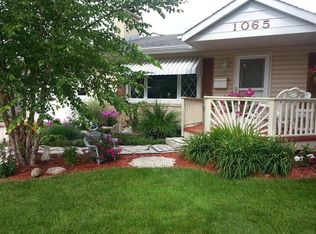 1065 N 3rd St, Rochelle, IL 61068