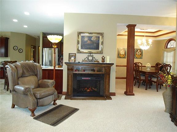5th image of 1955 N Sydney Ct