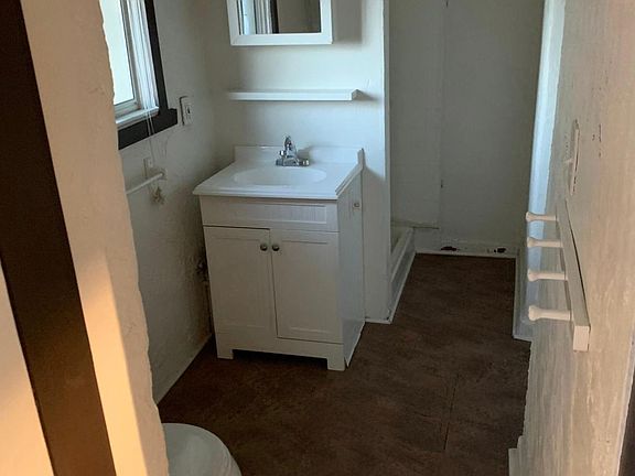 5th image of 909 N 7th Ave #2