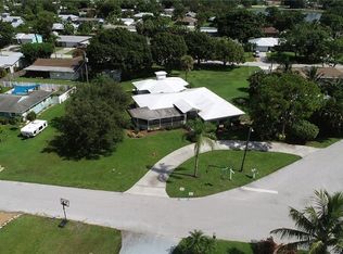 1242 NW Palm Lake Dr, Stuart, FL 34994