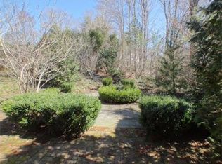 93 W Main St, Georgetown, MA 01833