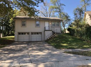 4304 N Bellaire Ave, Kansas City, MO 64117