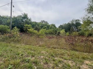 7 Green Acres Rd, Pembroke Township, IL 60958