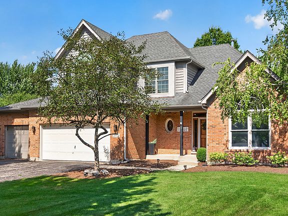 2nd image of 305 Windsor Cir