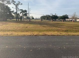 6681 Foxwood Dr, Lake Charles, LA 70615