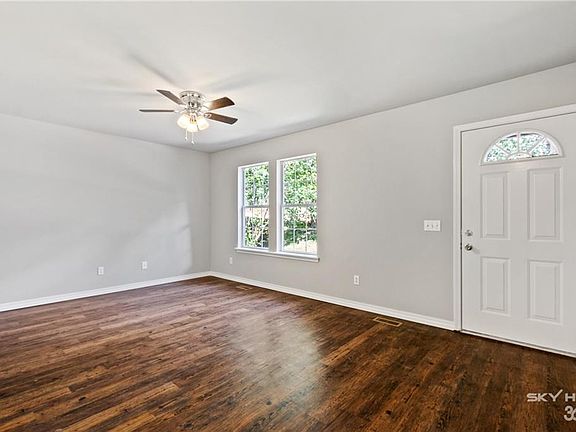 4th image of 8011 Gum Dr