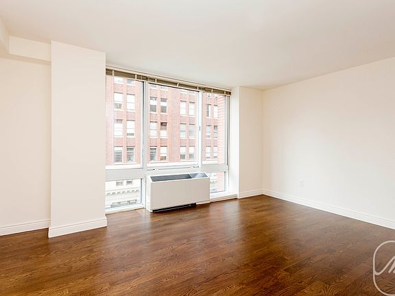 4th image of 60 W 23rd St APT 1024