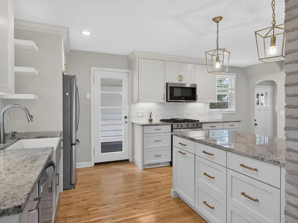 2854 Alabama Ave S, Saint Louis Park, MN 55416