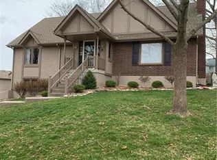 3308 S Argonne Ave, Blue Springs, MO 64015