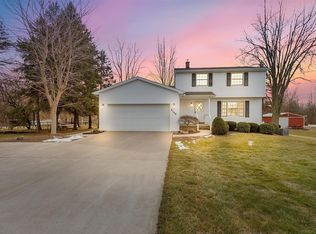8368 E Lippincott Blvd, Davison, MI 48423