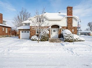 2 Gladstone Ave, Smiths Falls, ON K7A 1R3
