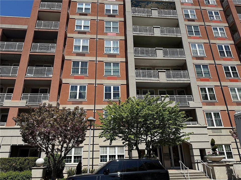 1st image of 65 Oceana Dr E APT 7A