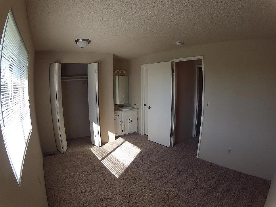 Bedroom 1x