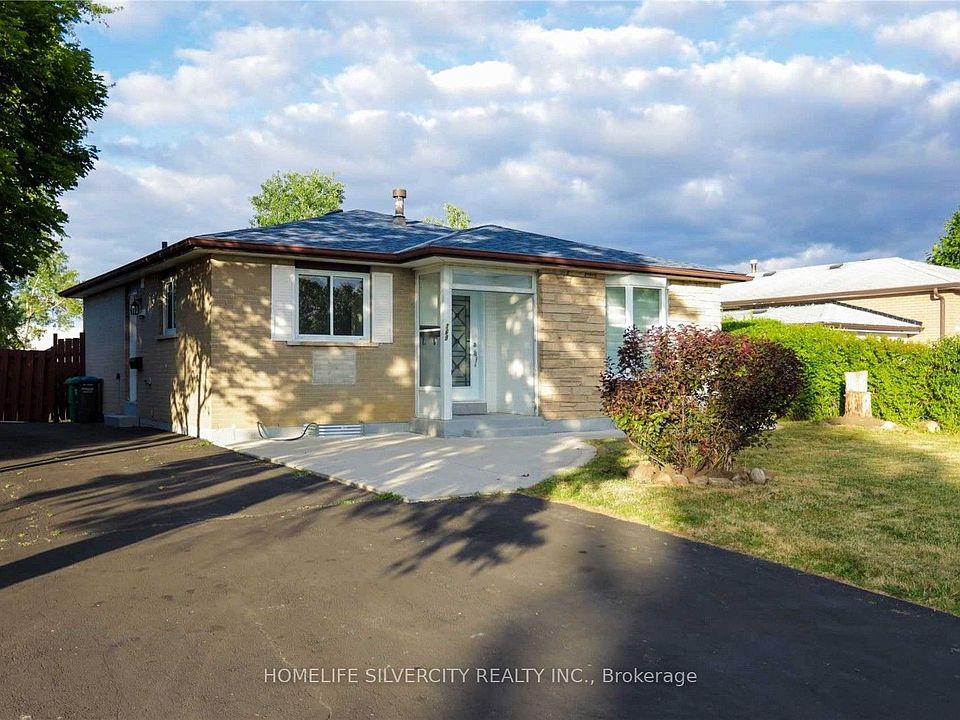 1st image of 169 Folkstone Cres