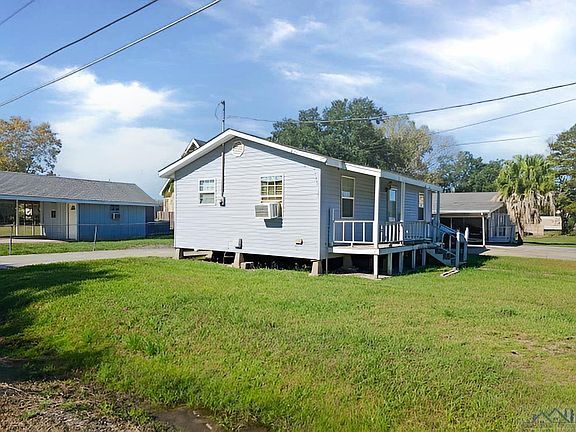 3rd image of 101 Melissa St