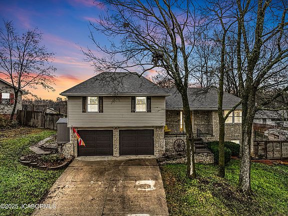 2nd image of 720 Joseph Dr