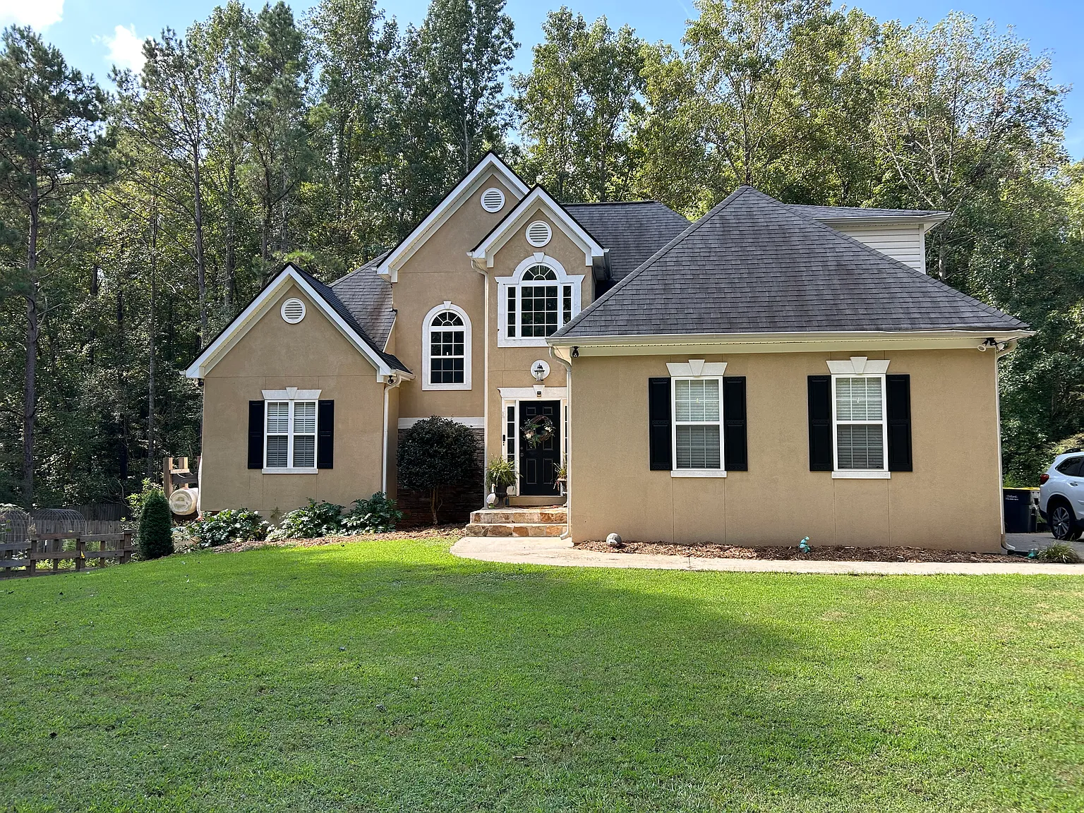4 bed, 3110 sqft, $3,500 — Photo 1