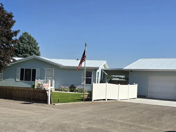 21 E Cherry Ln, Rupert, ID 83350