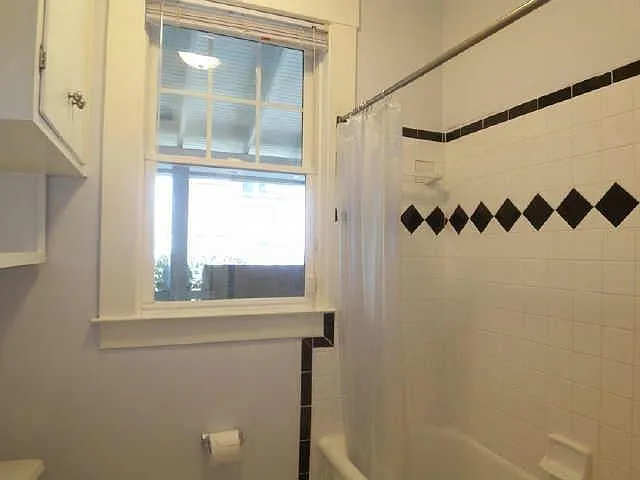 1144 Blue Ridge Ave NE #7 — Photo 10