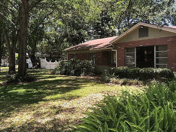 3rd image of 4732 W Bay Vista Ave